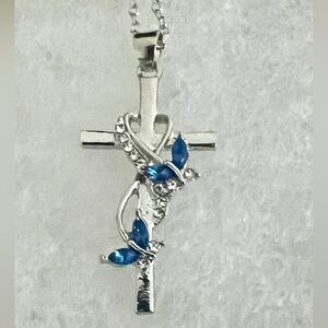 Elegant Silver and Blue Cross Pendant Necklace